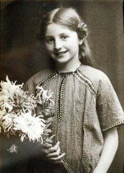 Klara Schlink 1917 Klara Schlink 1917